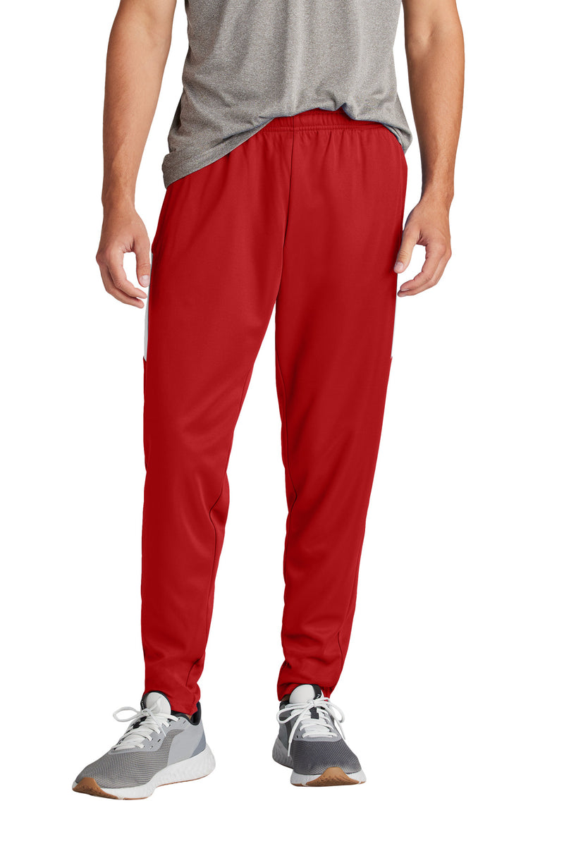DRIEQUIP Travel Pant with Recycled Polyester & Leg Zippers