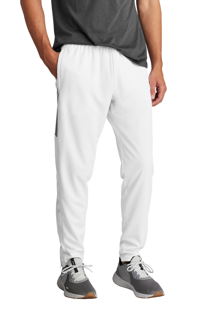 DRIEQUIP Travel Pant with Recycled Polyester & Leg Zippers